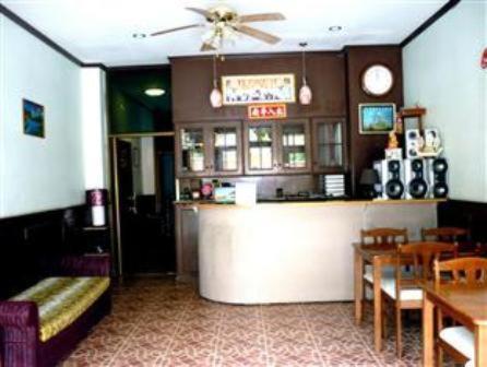 Dvc Hotel Чавенг Бийч Екстериор снимка