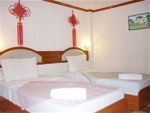 Dvc Hotel Чавенг Бийч Екстериор снимка